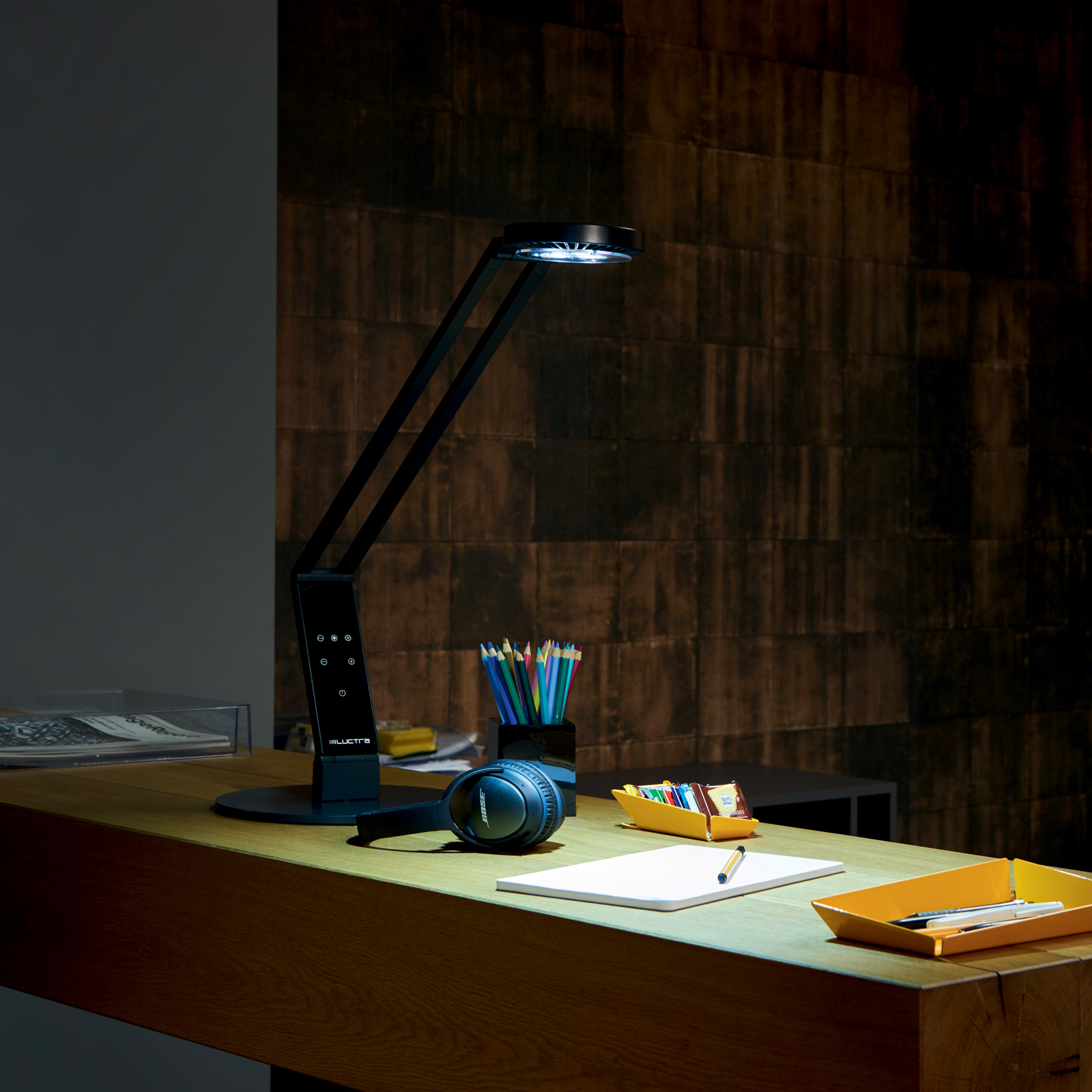 Luctra Table Radial LED-Tischleuchte Fuß