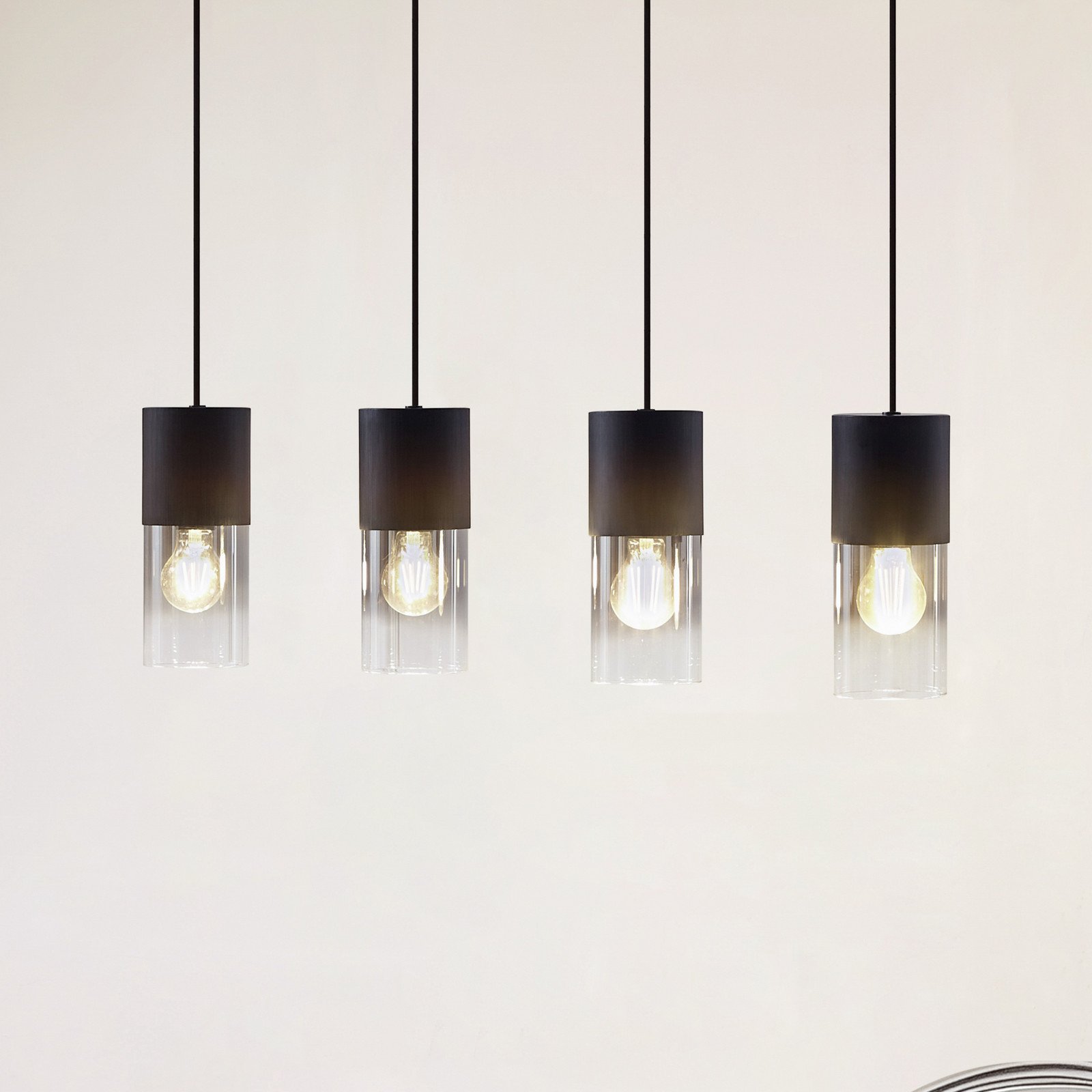 Lindby lampă suspendată Svante 4 becuri negru sticlă 85 cm - Camera de zi / sufragerie - modern - gri fum negru