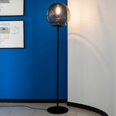 Artemide Vitruvio piantana dimming, nero