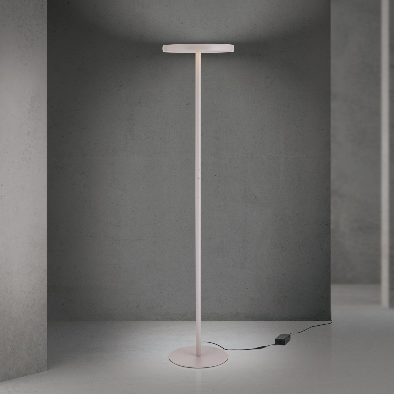 Lampadaire LED KANT, kaki, hauteur 185 cm, CCT, à intensité variable, haut/bas Lampadaire LED KANT, kaki, hauteur 185 cm, CCT, à intensité variable, haut/bas