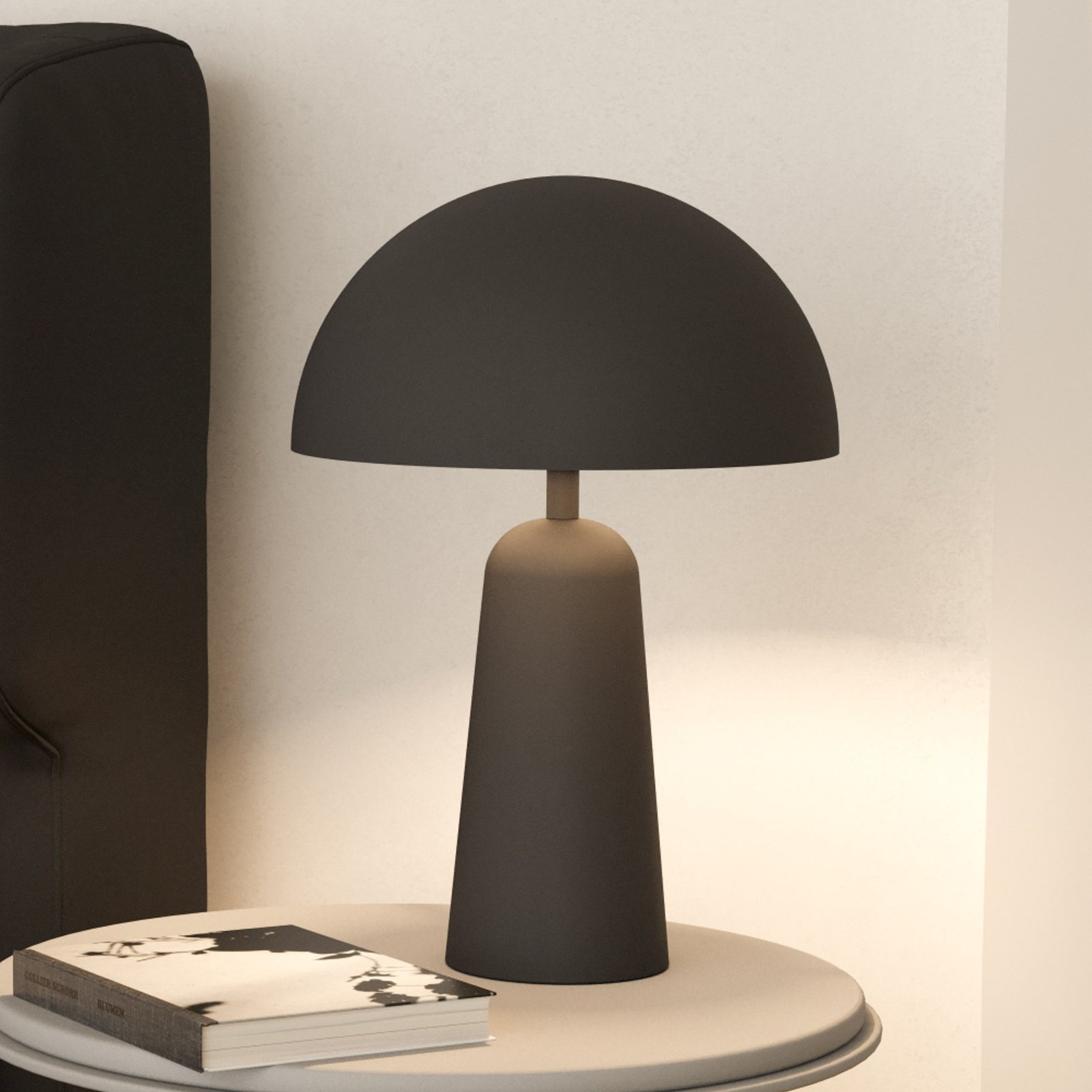 Lámpara de mesa Aranzola brillo descendiente negro