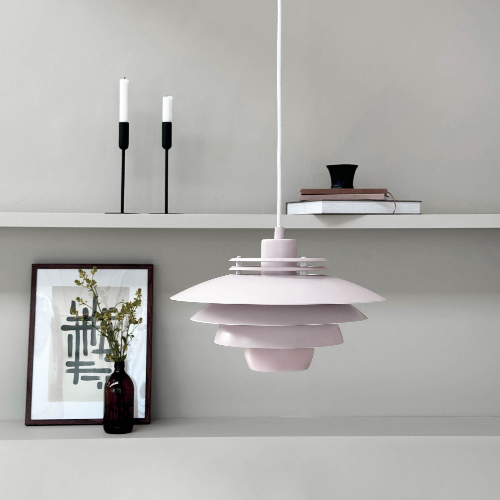 Dyberg Larsen hanglamp Ejka mini, roze, Ø 30 cm, metaal