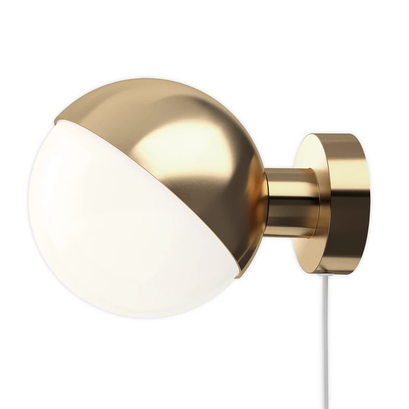 Louis Poulsen – VL Studio Wandleuchte Ø150 Brass