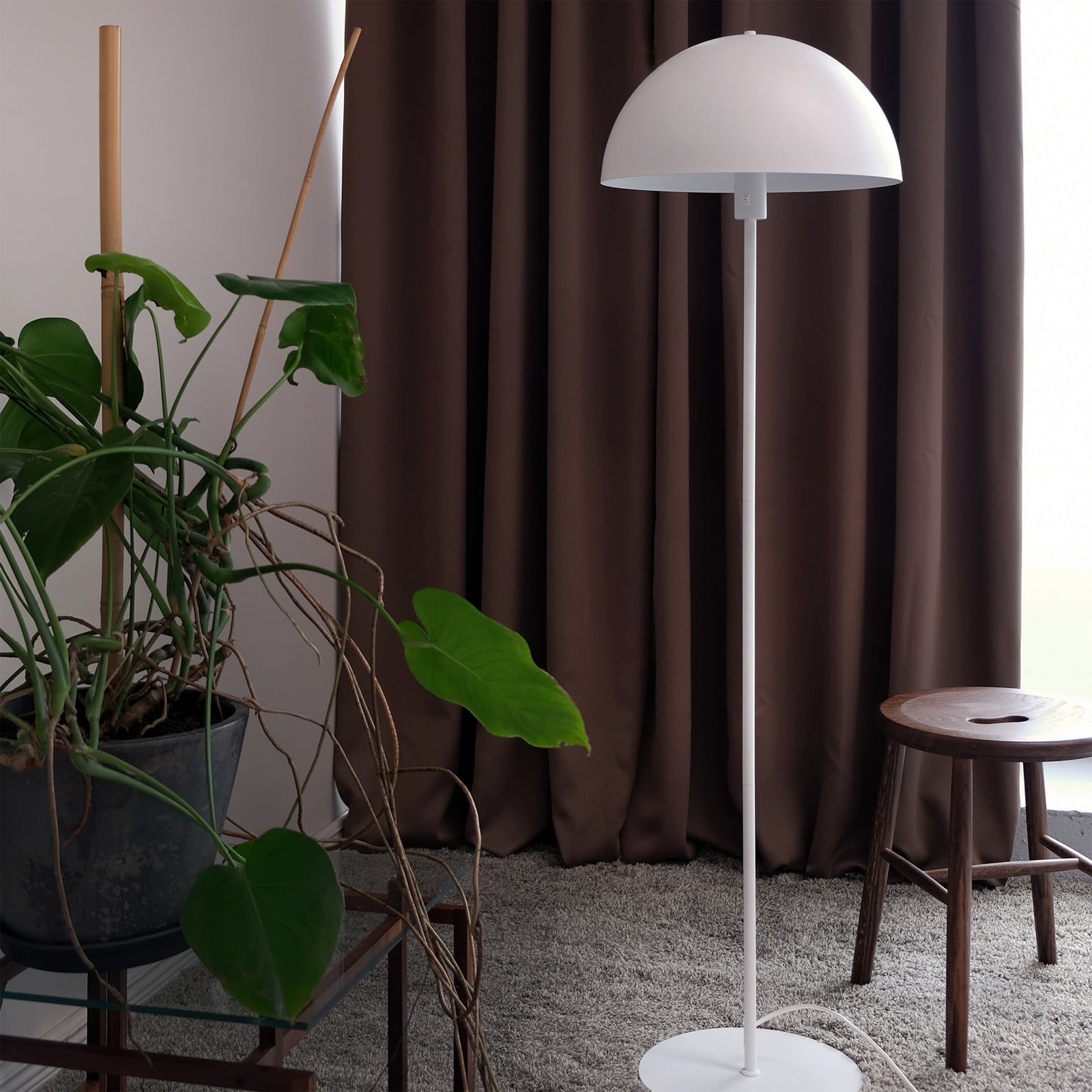 Stockholm Gulvlampe Matt White Dyberg Larsen - Stue - Design - Metal - Med skærm