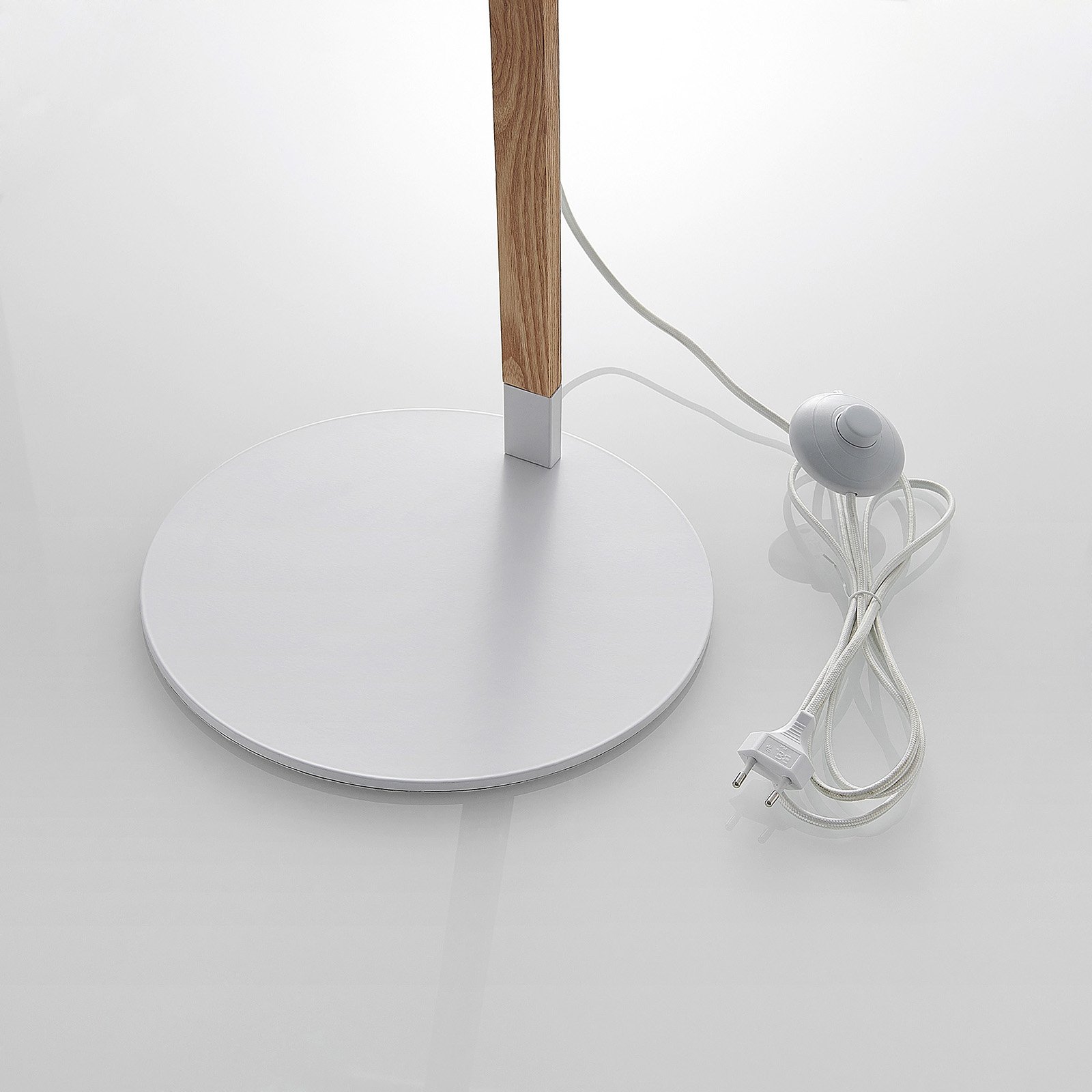 Tetja Lampadaire White/Light Wood - Lindby