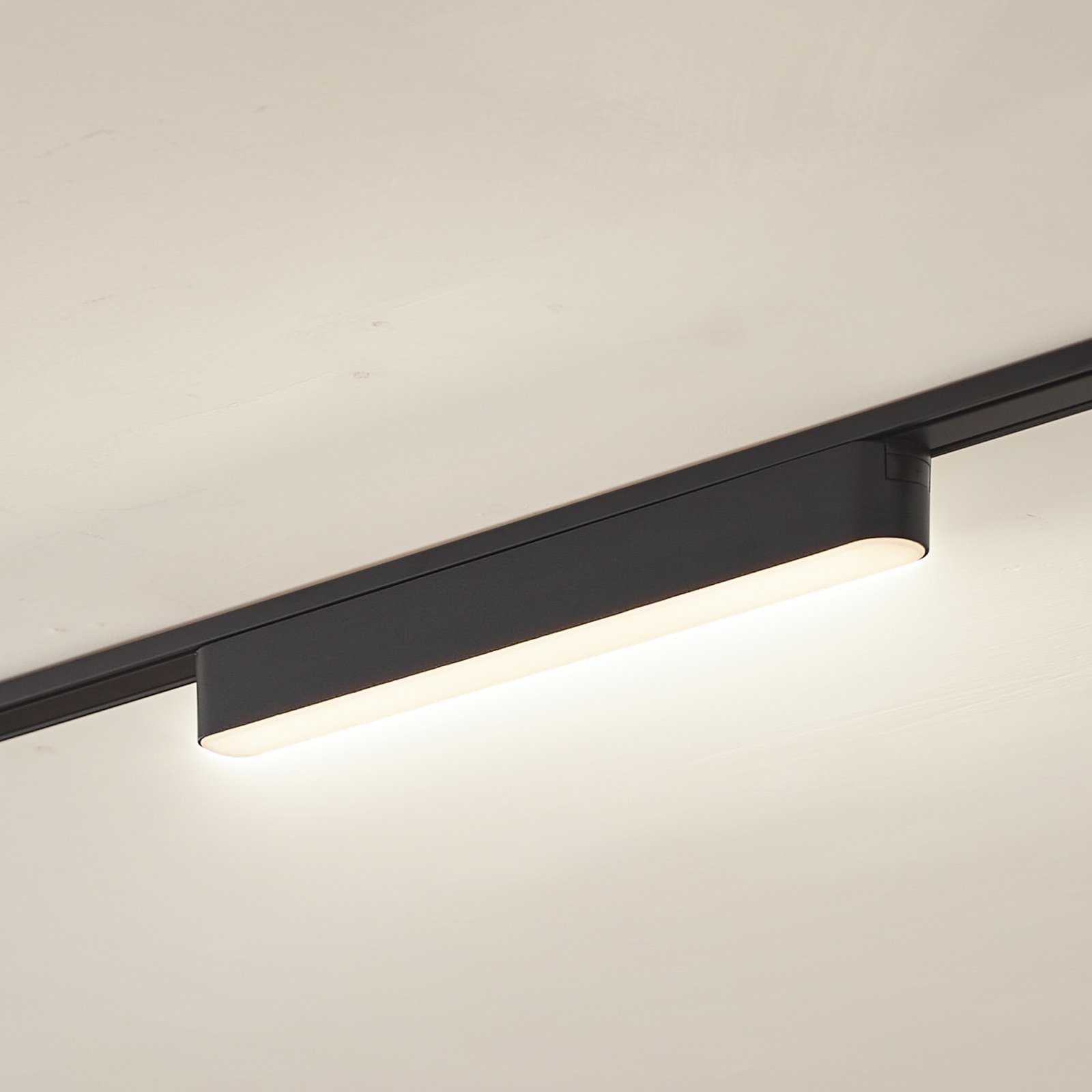 Lindby LED-Leiste 48 V Lumaro, schwarz, 10 W, Kunststoff