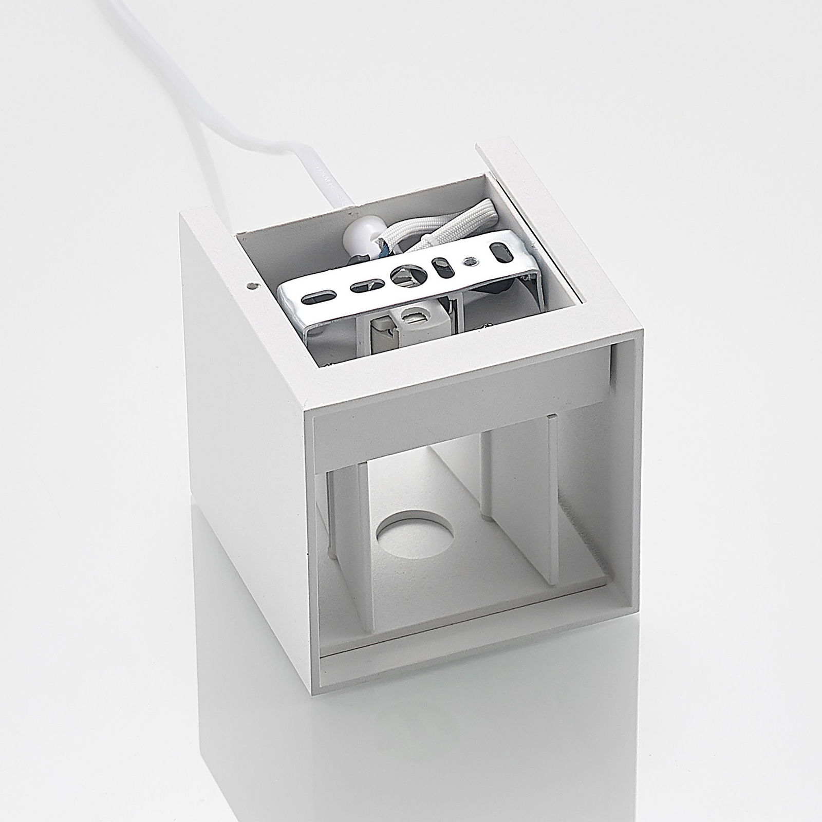 Zuzana Vegglampe Square White - Arcchio