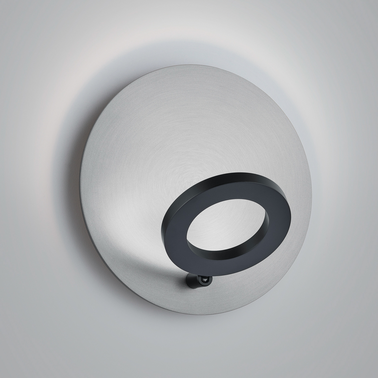 Candeeiro de parede LED Meggi em níquel, Ø 30 cm, controlo por gestos, em metal Candeeiro de parede LED Meggi em níquel, Ø 30 cm, controlo por gestos, em metal