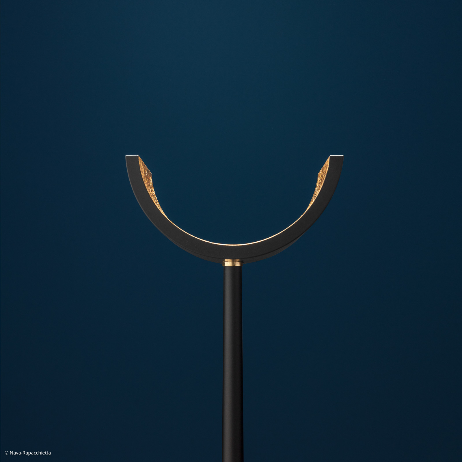 Catellani & Smith U. LED-Stehlampe, tanzende Figur