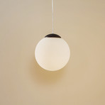 Hängeleuchte Ball, Opalglas/chrom