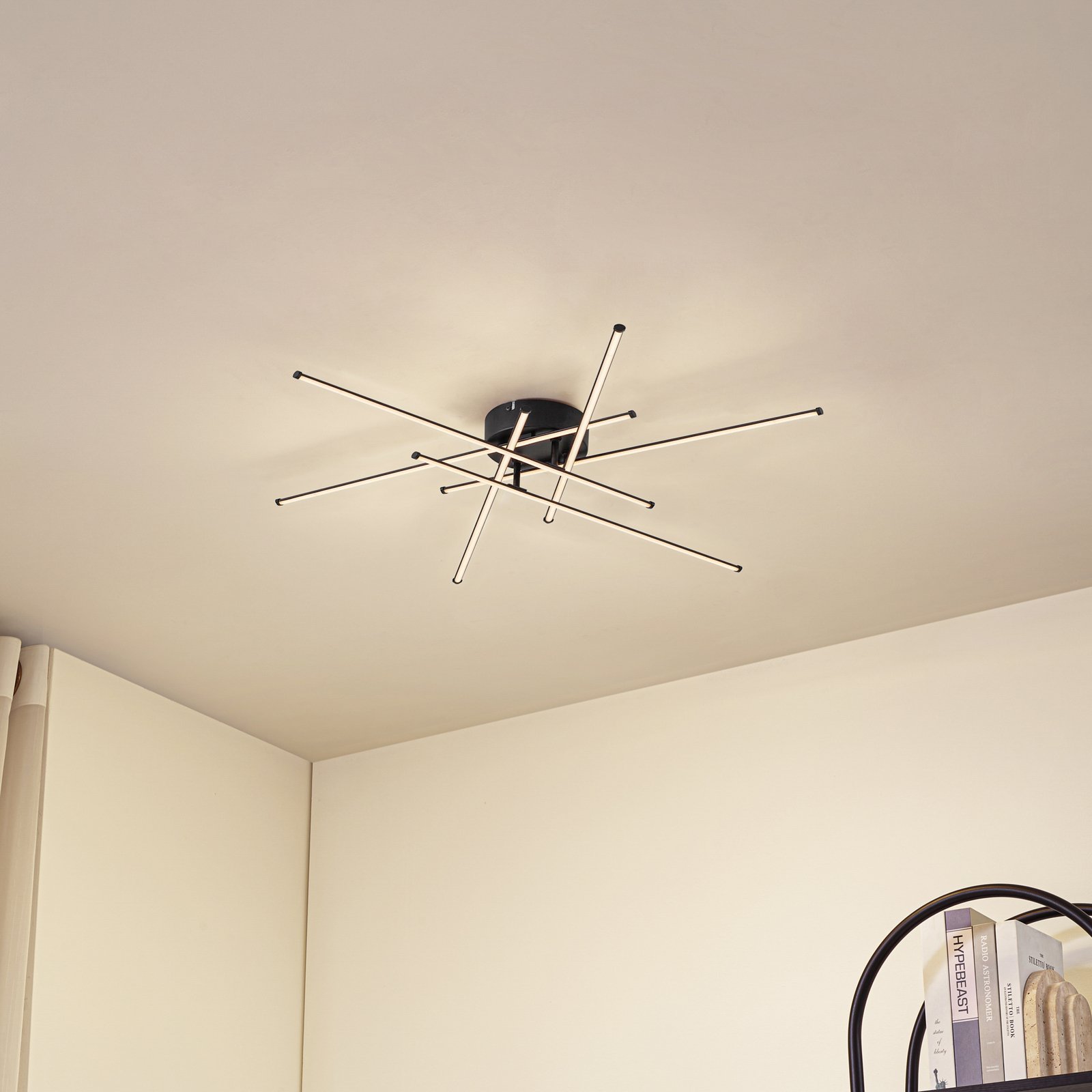 Elviano LED-loftlampe, Ø 80 cm, sort, 3.000 K - Lindby