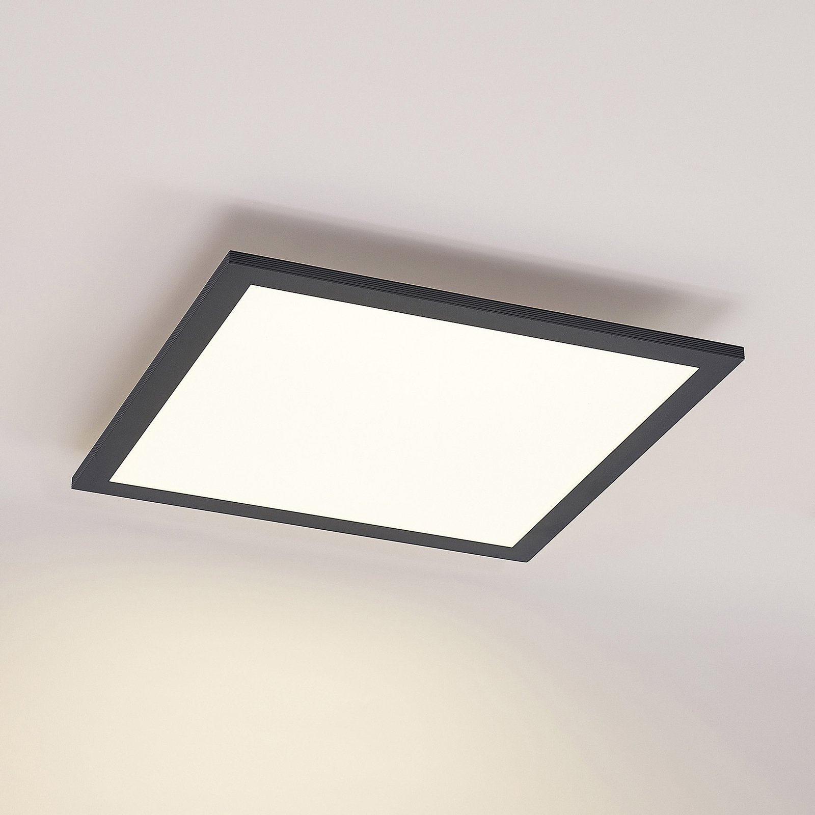 Nelios Ceiling Lamp LED 4000K 40x40 Black - Lindby
