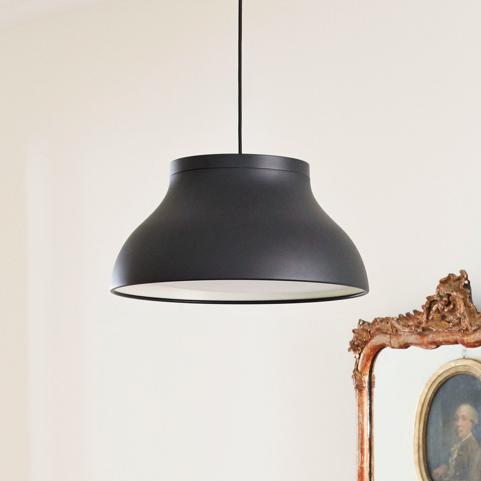 PC Pendant M Soft Black - HAY