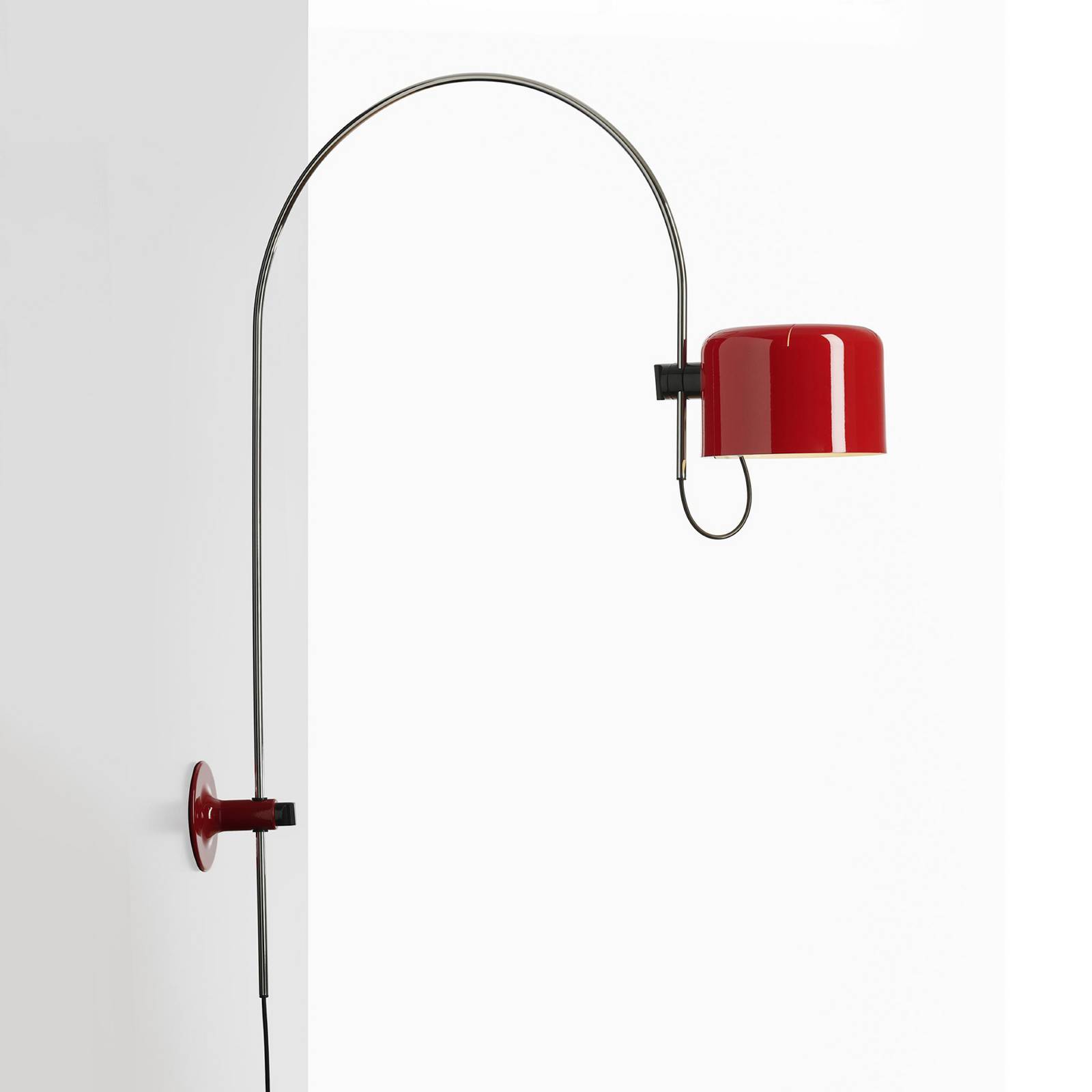 Oluce Wandleuchte Coupé, rot/chrom, Metall, Bogen günstig online kaufen