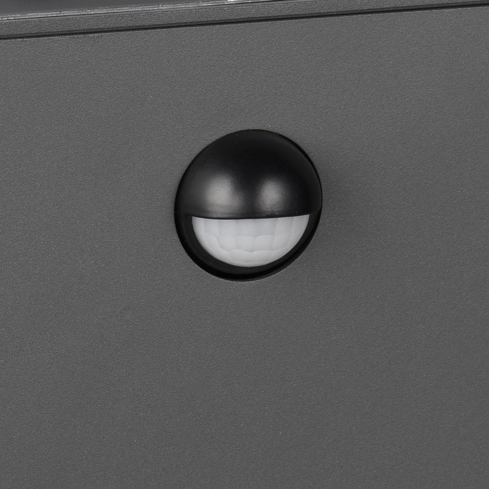 Sensor-Wegelampe GARONNE, anthrazit, Höhe 80 cm, Metall IP44 Sensor-Wegelampe GARONNE, anthrazit, Höhe 80 cm, Metall IP44