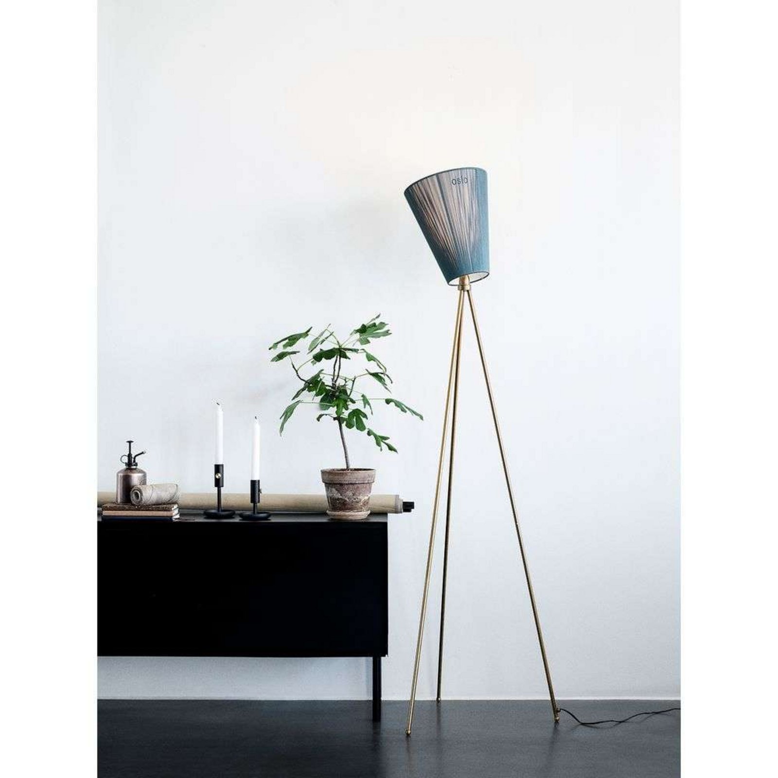 Oslo Wood Stojaca Lampa Steel/Black - Northern