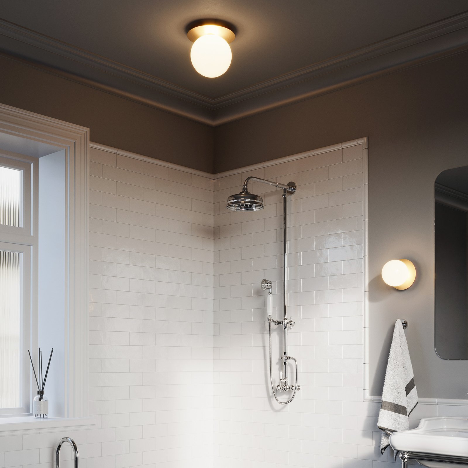 Liila 1 Applique Murale/Plafonnier IP44 Medium Or Nordique/Blanc Opale - Nuura
