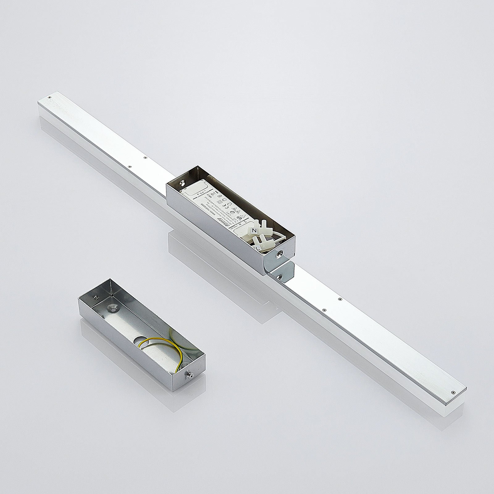 Plafonnier pour salle de bains Levke à LED, IP44