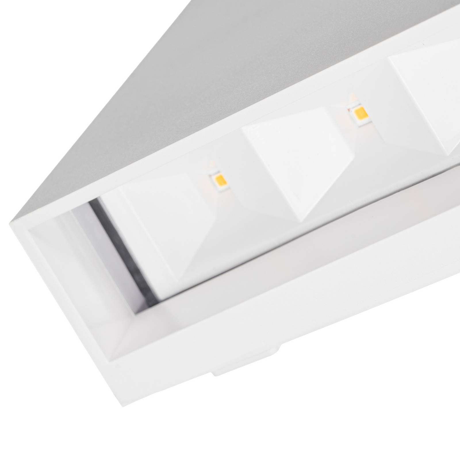Jarte LED-ulkoseinävalaisin, 20 cm, valkoinen, IP65 – Lucande