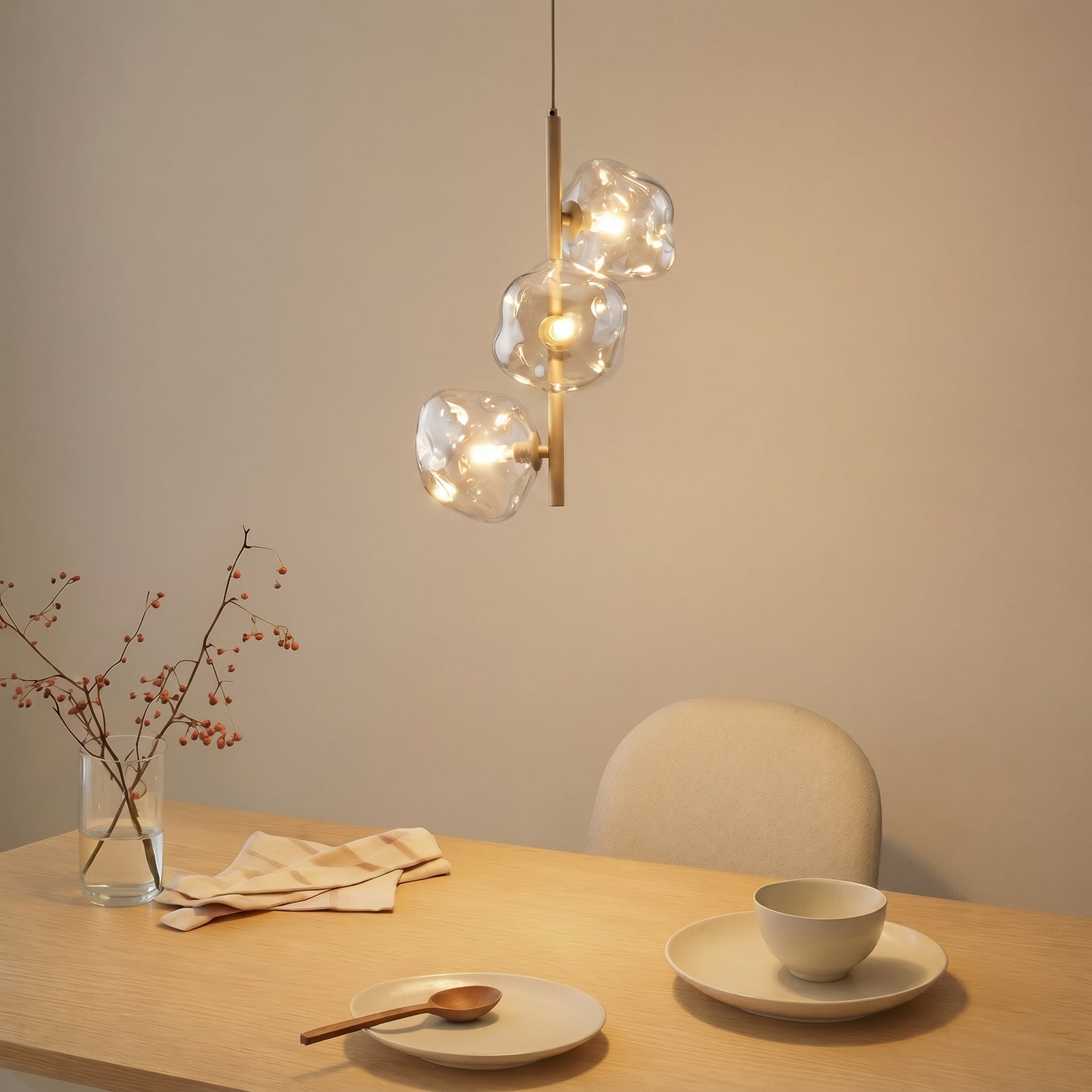 Suspension Lava, à 3 lampes, Ø 29 cm, sable/cognac, G9