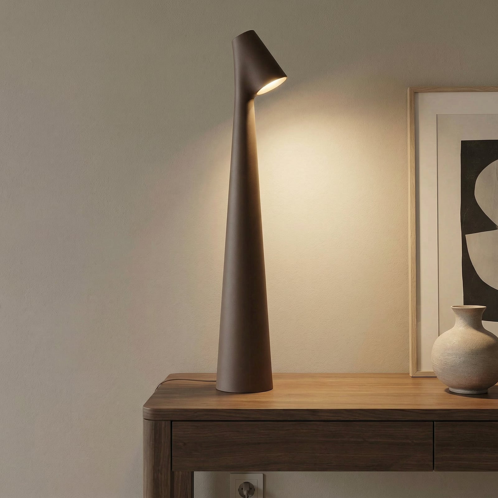 Vibia LED-Akkutischleuchte Africa, Höhe 40cm, dunkelbraun