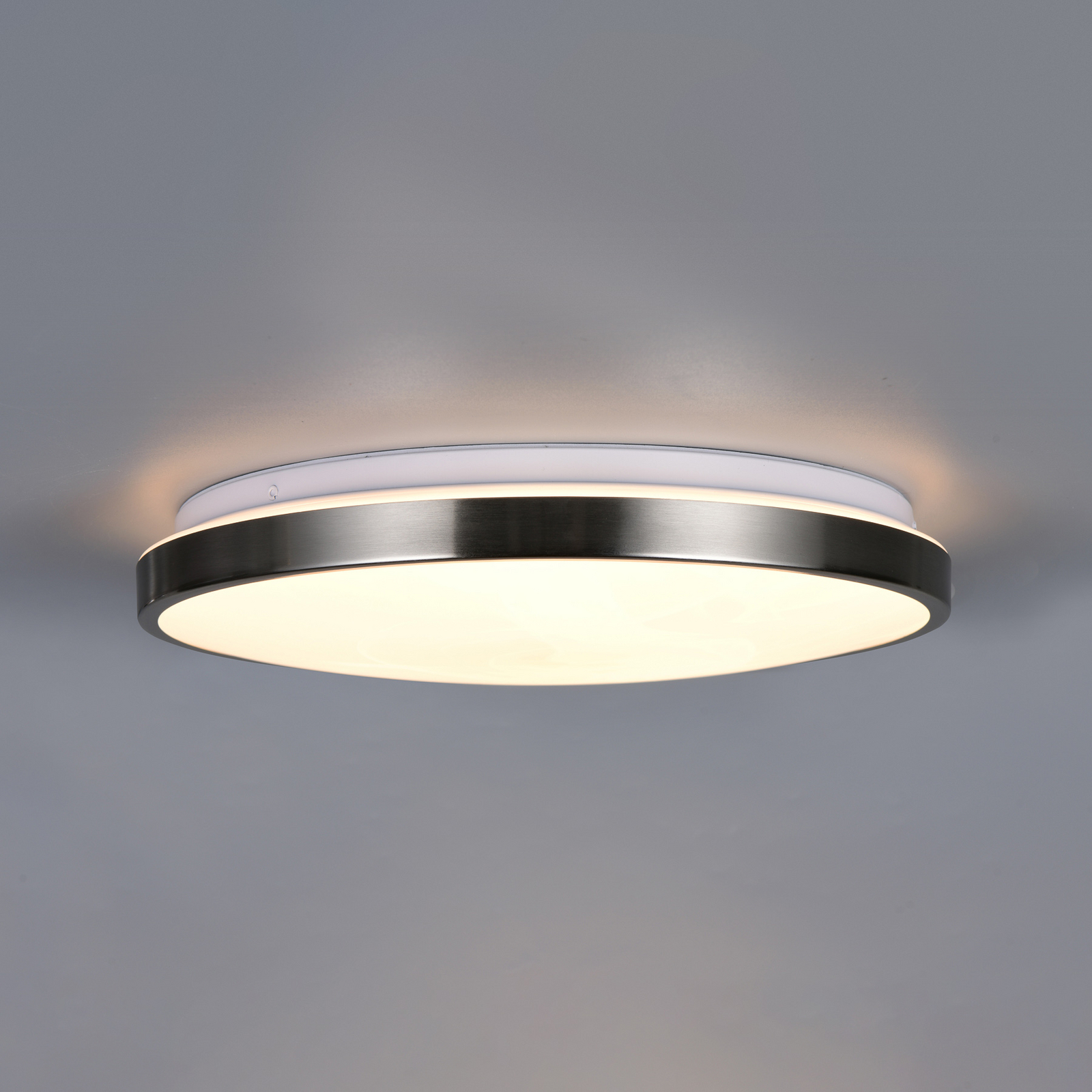 LED griestu lampa „Fena“, matēts niķelis, Ø 38 cm, metāls, IP44 LED griestu lampa „Fena“, matēts niķelis, Ø 38 cm, metāls, IP44