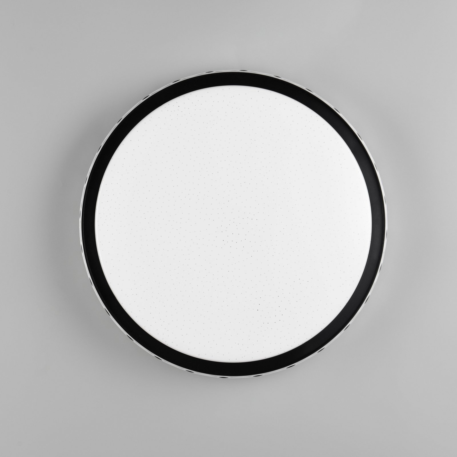 Varda LED ceiling light, black, Ø 39 cm, remote control