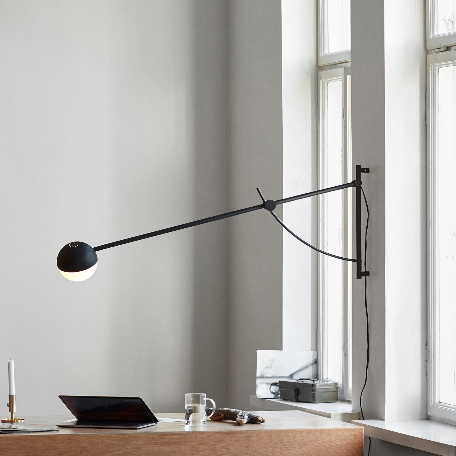 Balancer Wandleuchte Black - Northern