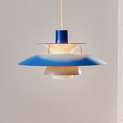 Louis Poulsen PH 5, dizajnerska visilica plava