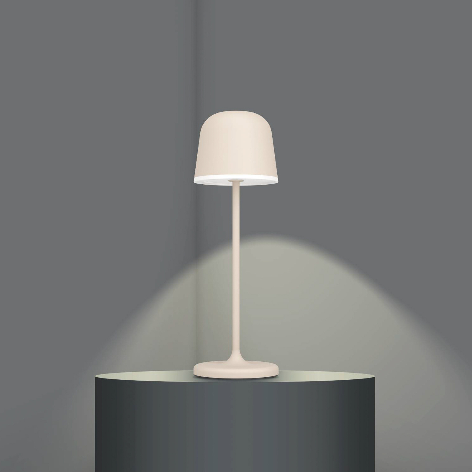 Mannera LED table lamp with a battery, sand