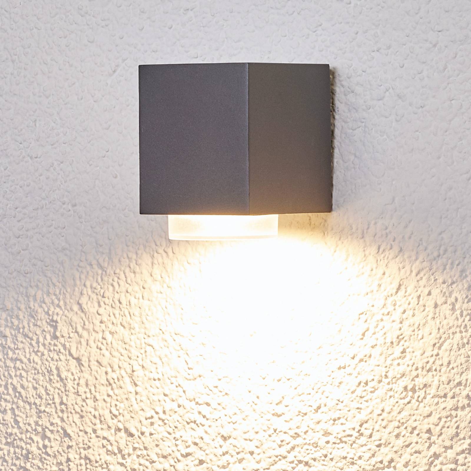 Lindby Outdoor wall light Jovan in dark grey, aluminium, GU10, 9 W, W: 6.7 cm, H: 9.3 cm