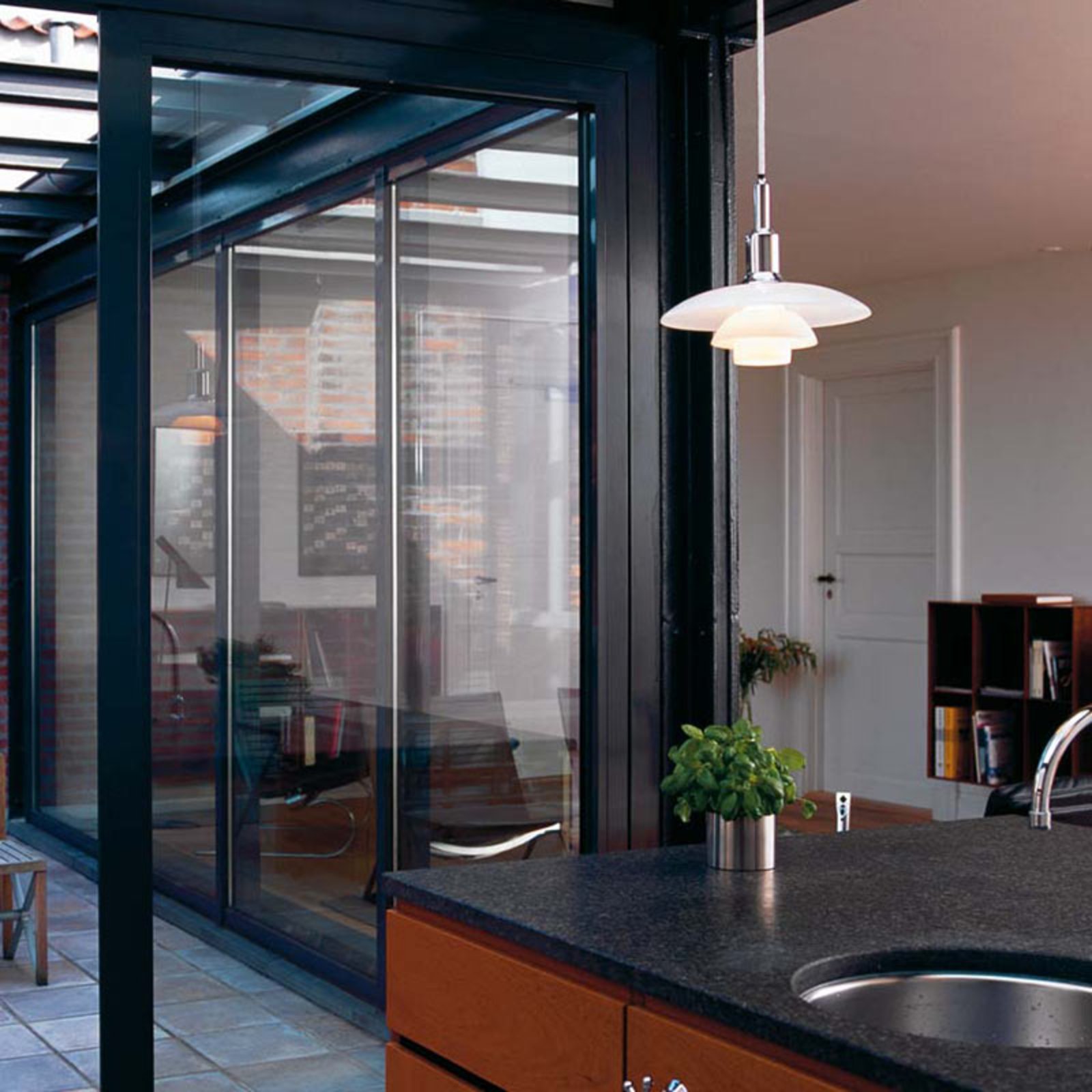 PH 3/2 Taklampa High-Gloss Chrome-Plated - Louis Poulsen
