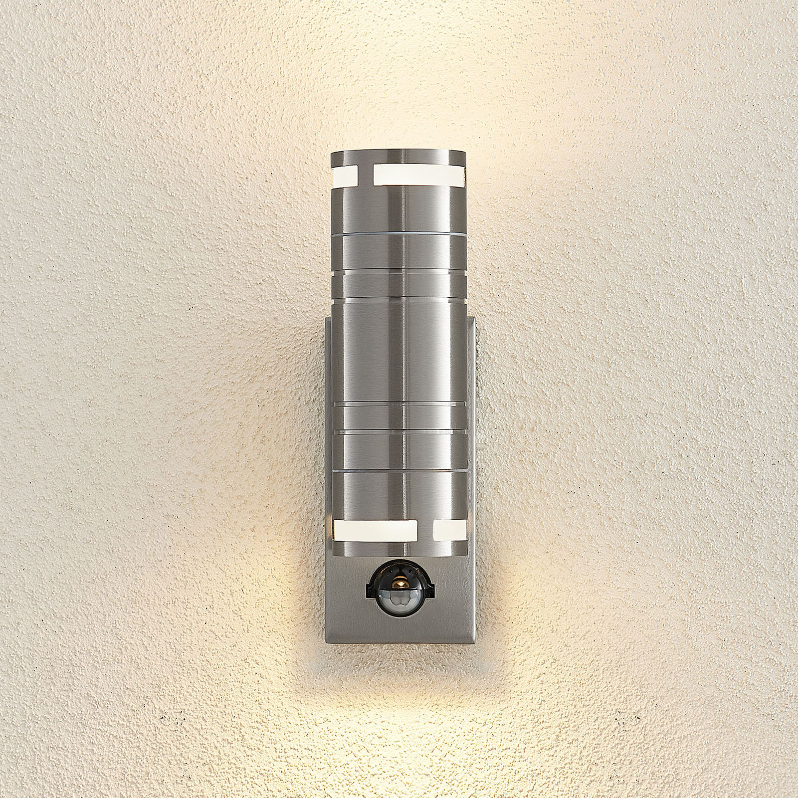 Lindby Catalin outdoor wall light, sensor, 2-bulb