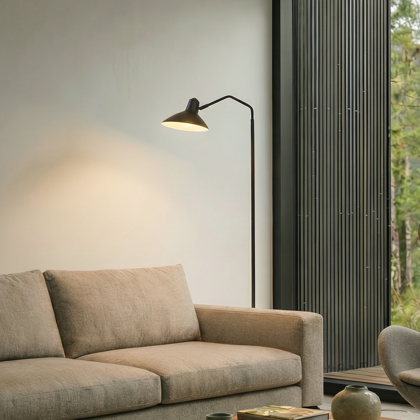 Lampa stojąca Lindby Adrik, czarny, metal