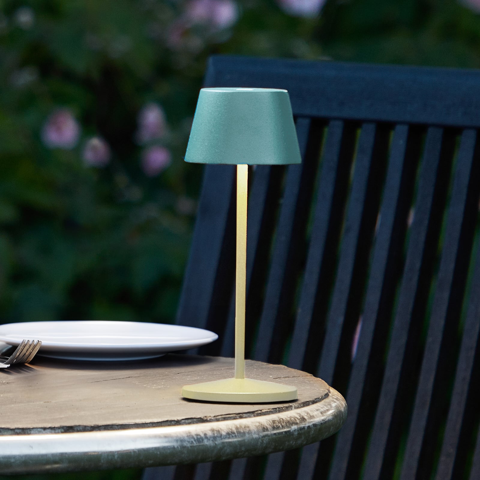 LOOM DESIGN LED-Akku-Tischleuchte Modi Micro, IP65