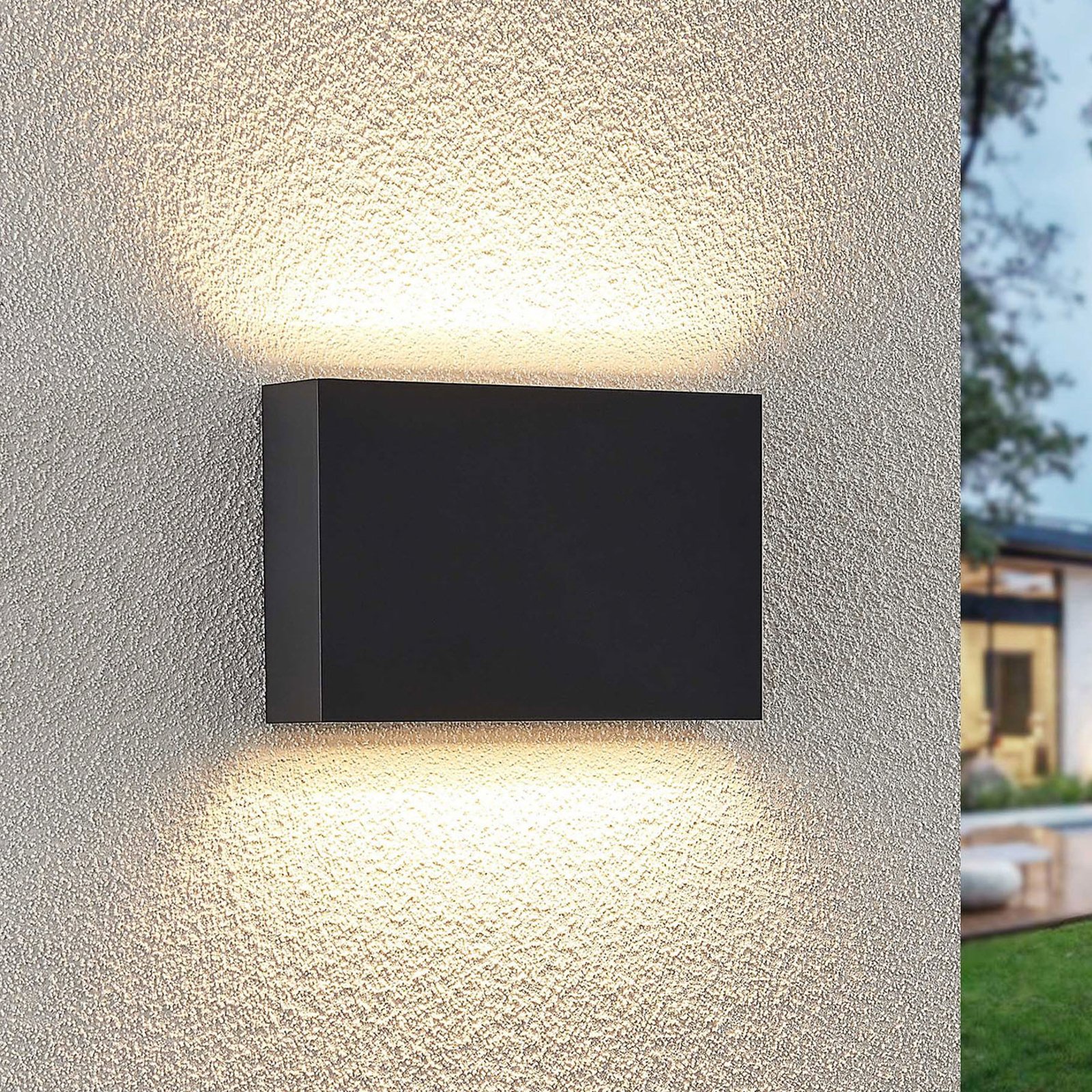 Aplique LED para exterior Jarte de Lindby, 20 cm, arriba/abajo, gris, IP65