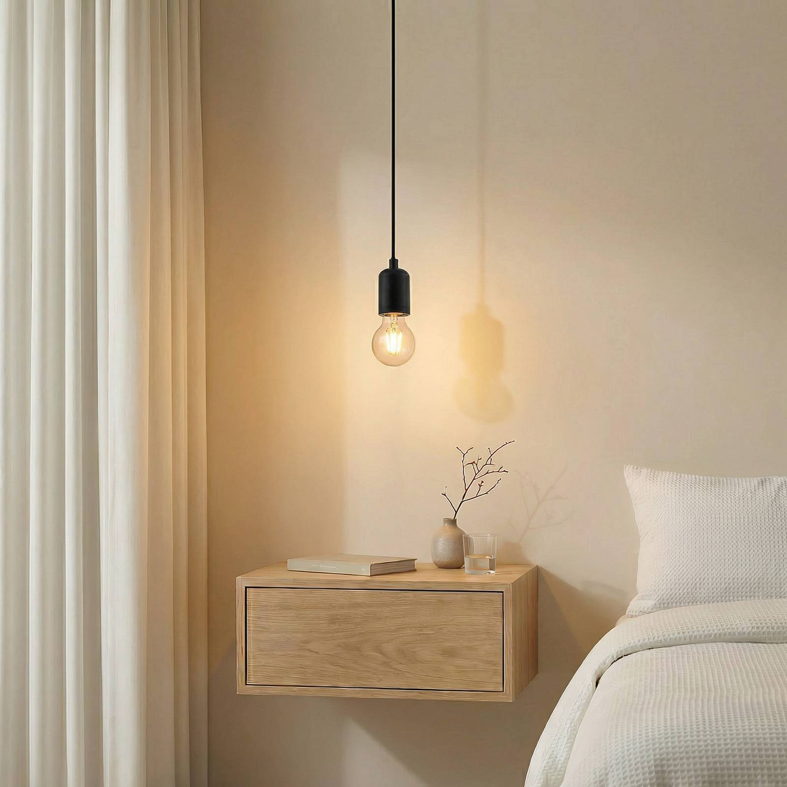 Lindby hanglamp Hattie, fitting E27, zwart, Ø 4,7 cm