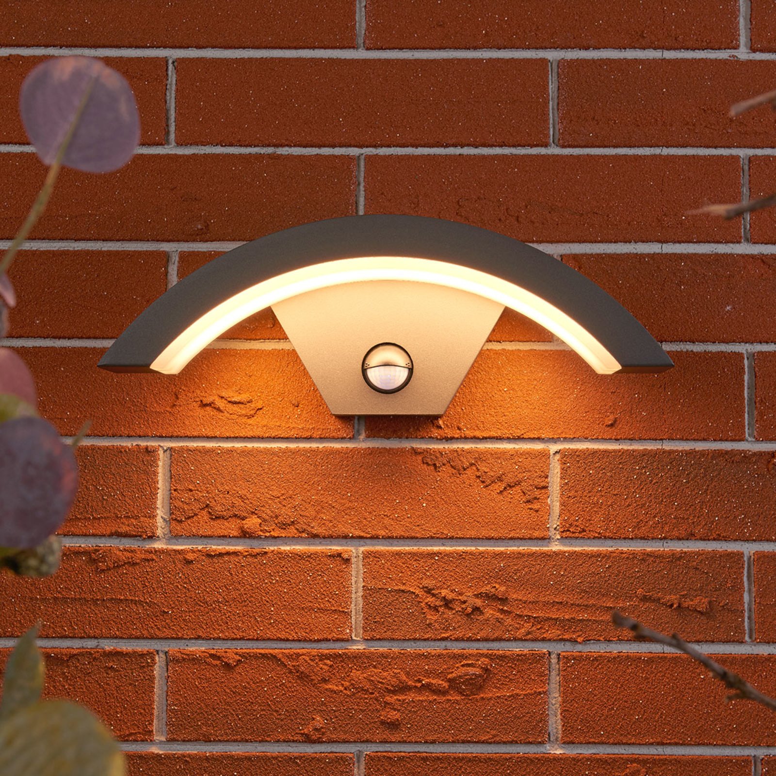 Jule - lampada LED da parete per esterno