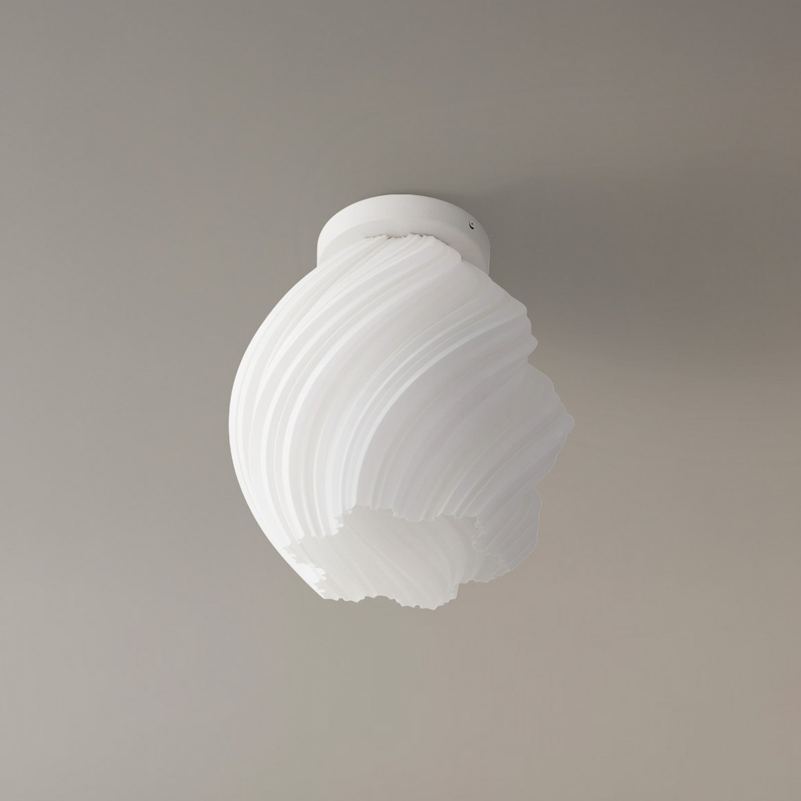 Lindby griestu lampa Nuvia, augstums 32 cm, balta, 3D druka