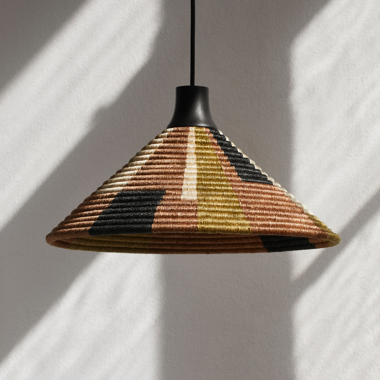 Forestier Parrot pendant light S, handmade
