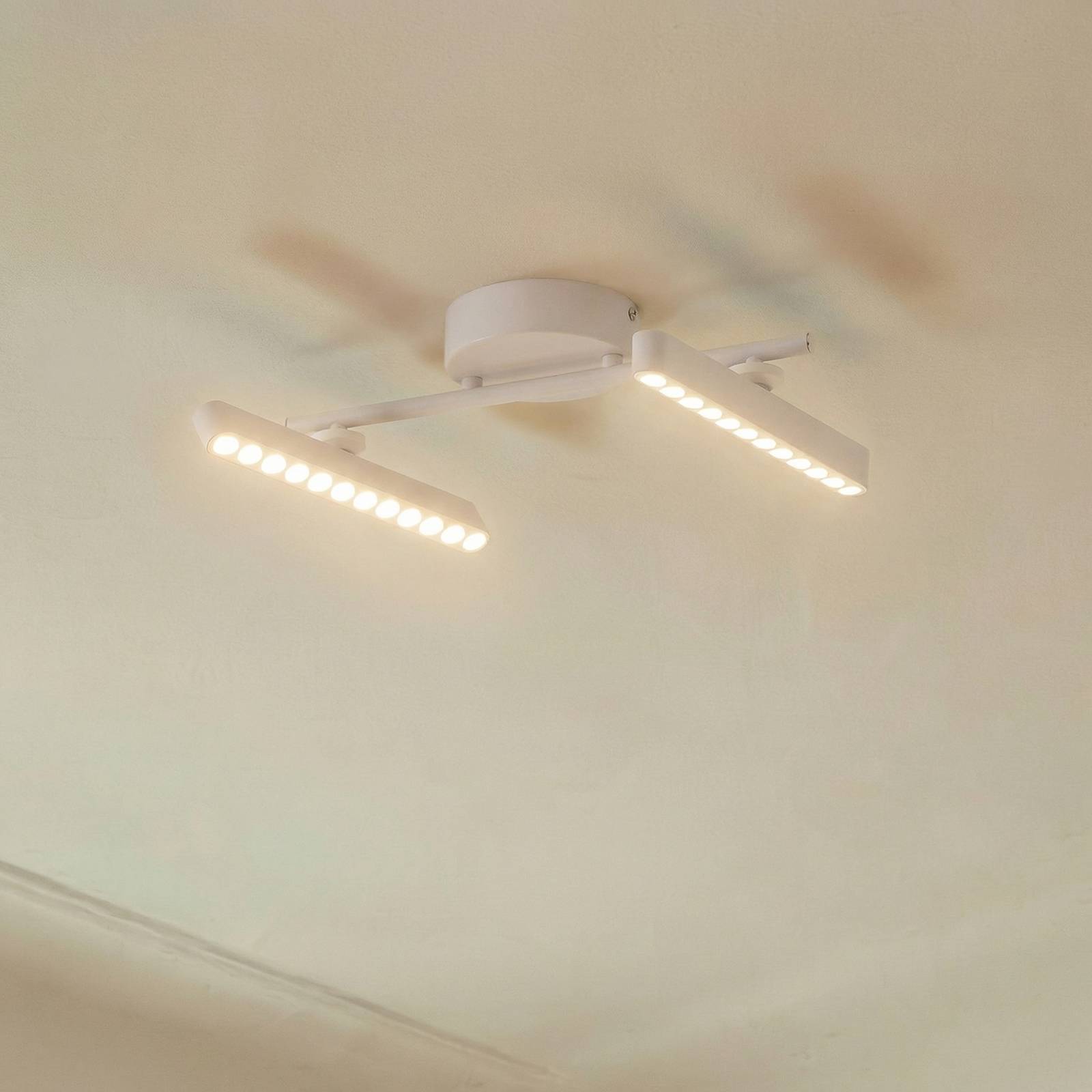 Spot LED Eldrin de Lindby, blanc, à 2 lampes, points lumineux