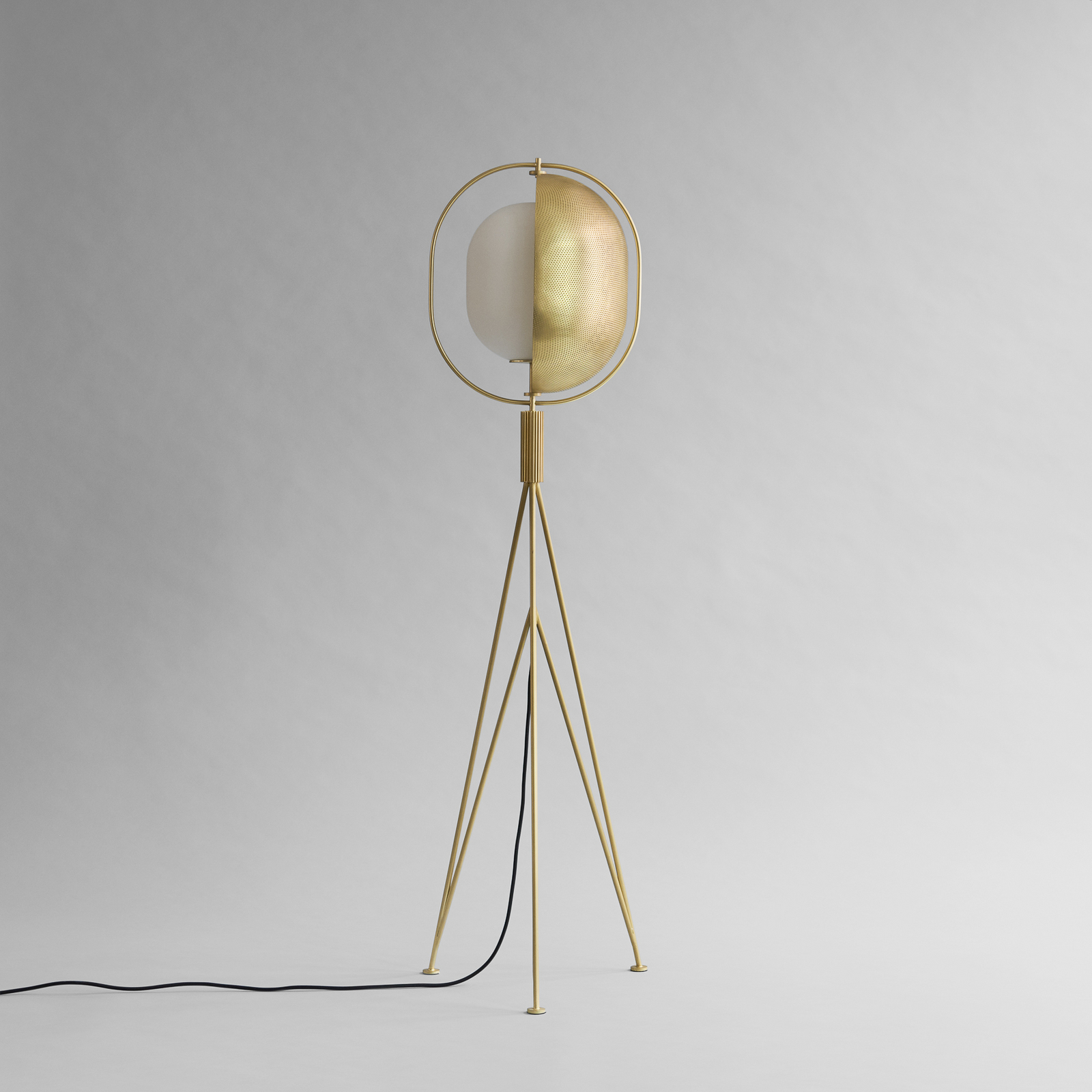 Lampadar Pearl, alamă, înălțime 140 cm, aluminiu - 101 Copenhagen