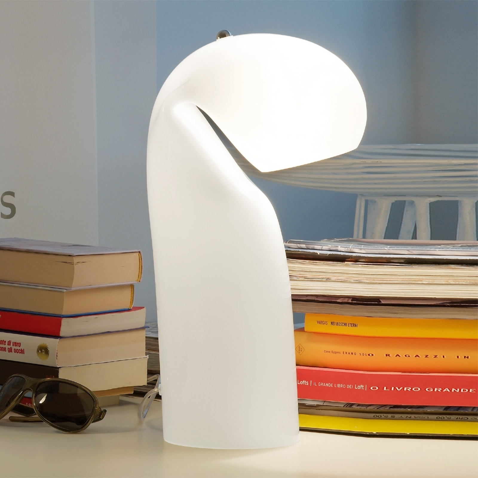 BISSONA Designbordlampe | Lampegiganten.no Garantert et blikkfang TABLE GUN bordlampe | Lampegiganten.no