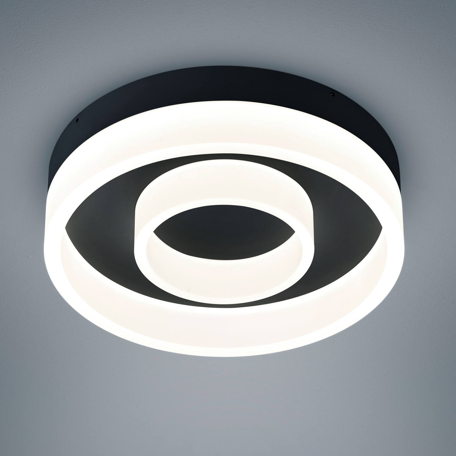 Helestra Liv plafonnier LED, satiné, Ø 30 cm