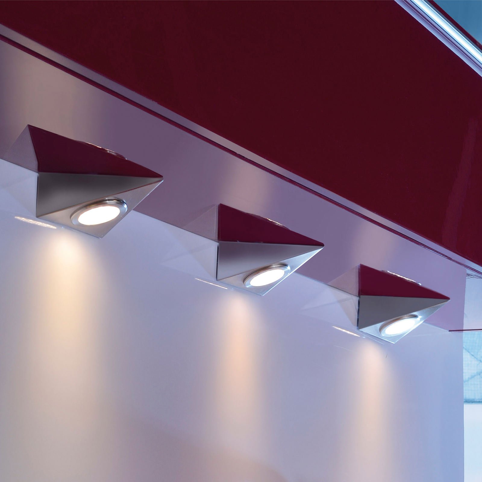 Helena LED under-cabinet light, triangle, set of 3