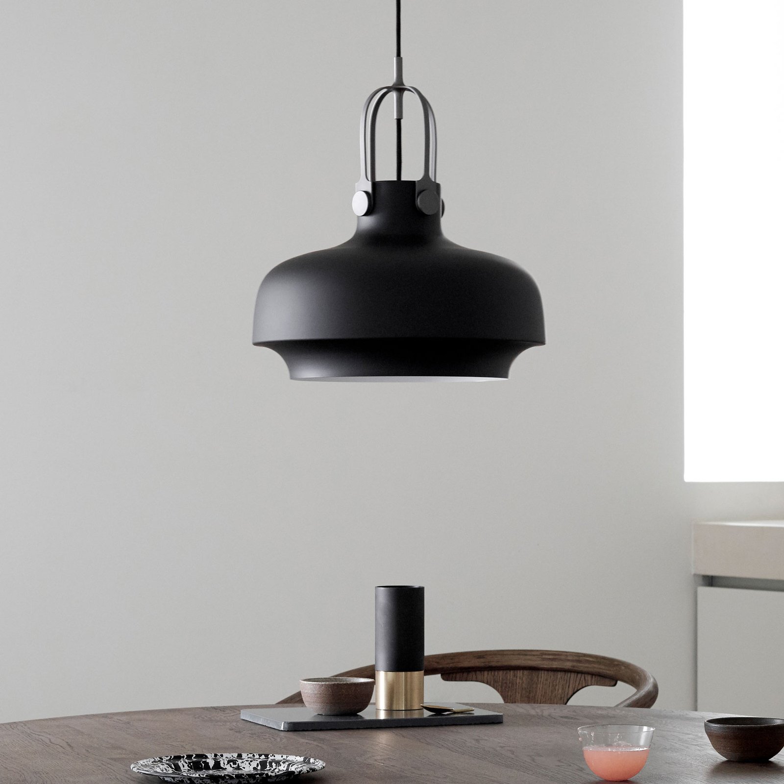 Copenhagen SC7 Pendelleuchte schwarz/messing - &Tradition