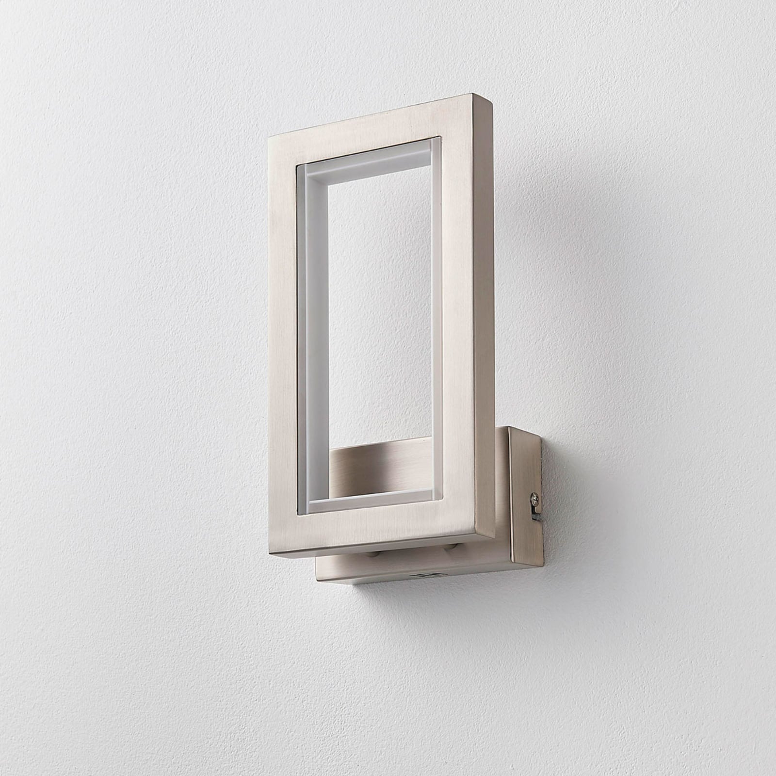 Heriba LED Wandleuchte Matt Nickel - Lucande