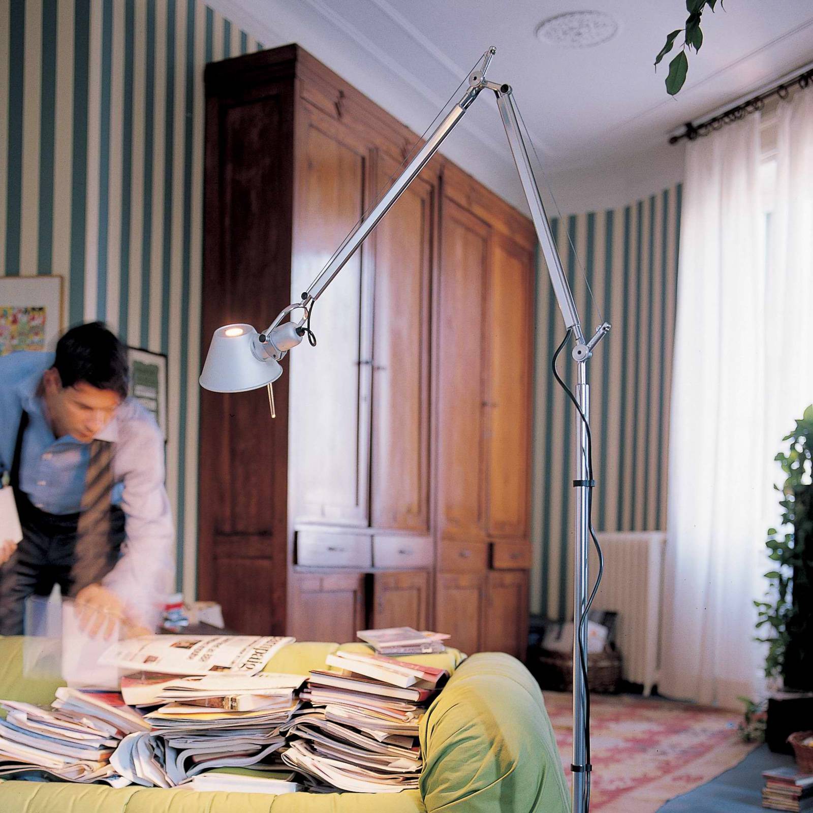 Artemide Tolomeo lampa podłogowa LED 3 000 K