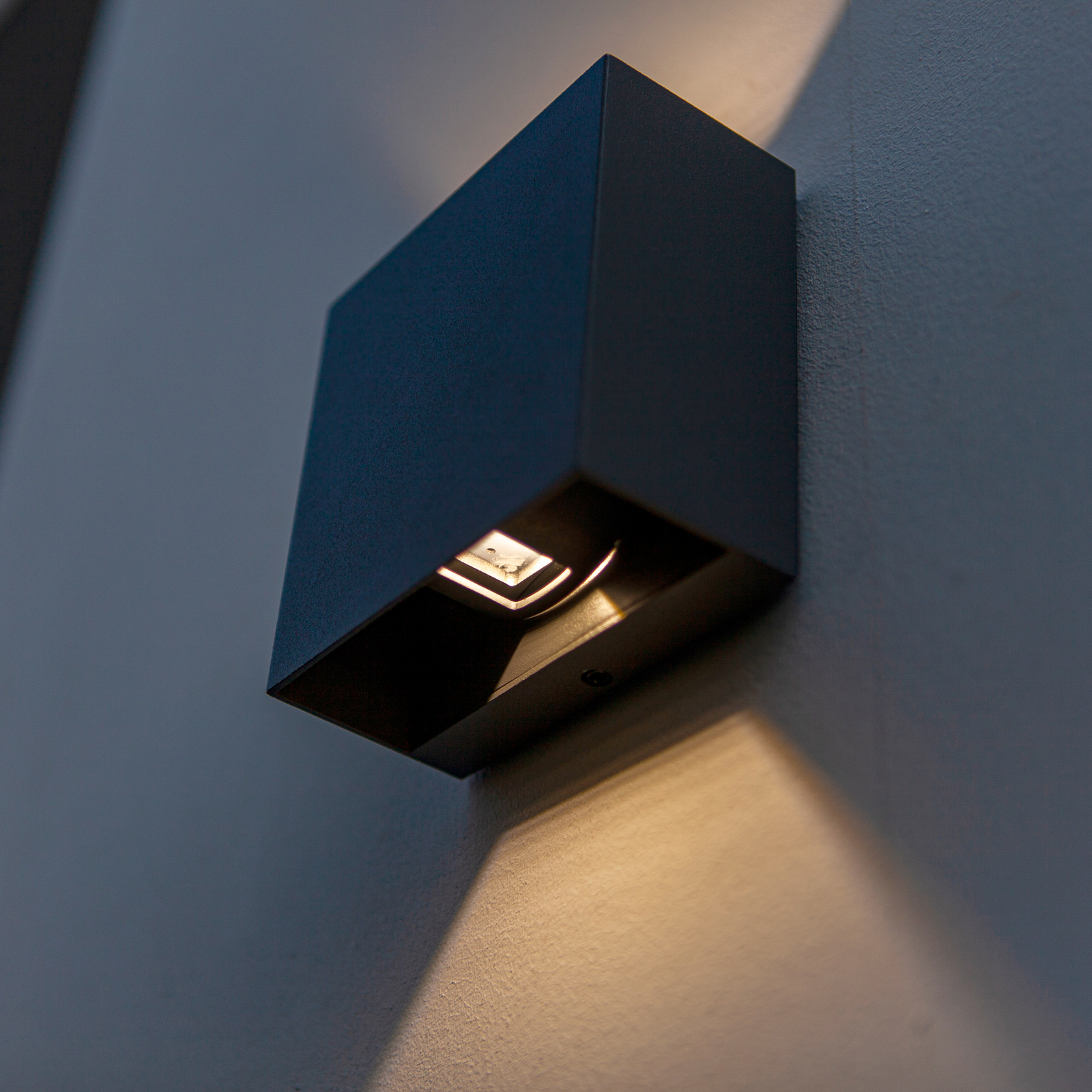 Gemini Beams, IP54 up/down hoekig antraciet