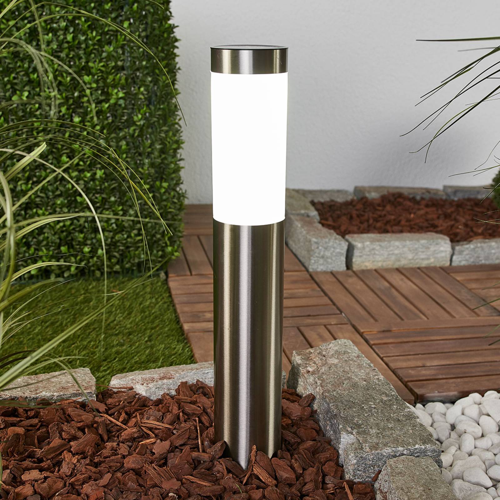 Aleeza - lampa solarna LED z grotem ziemnym